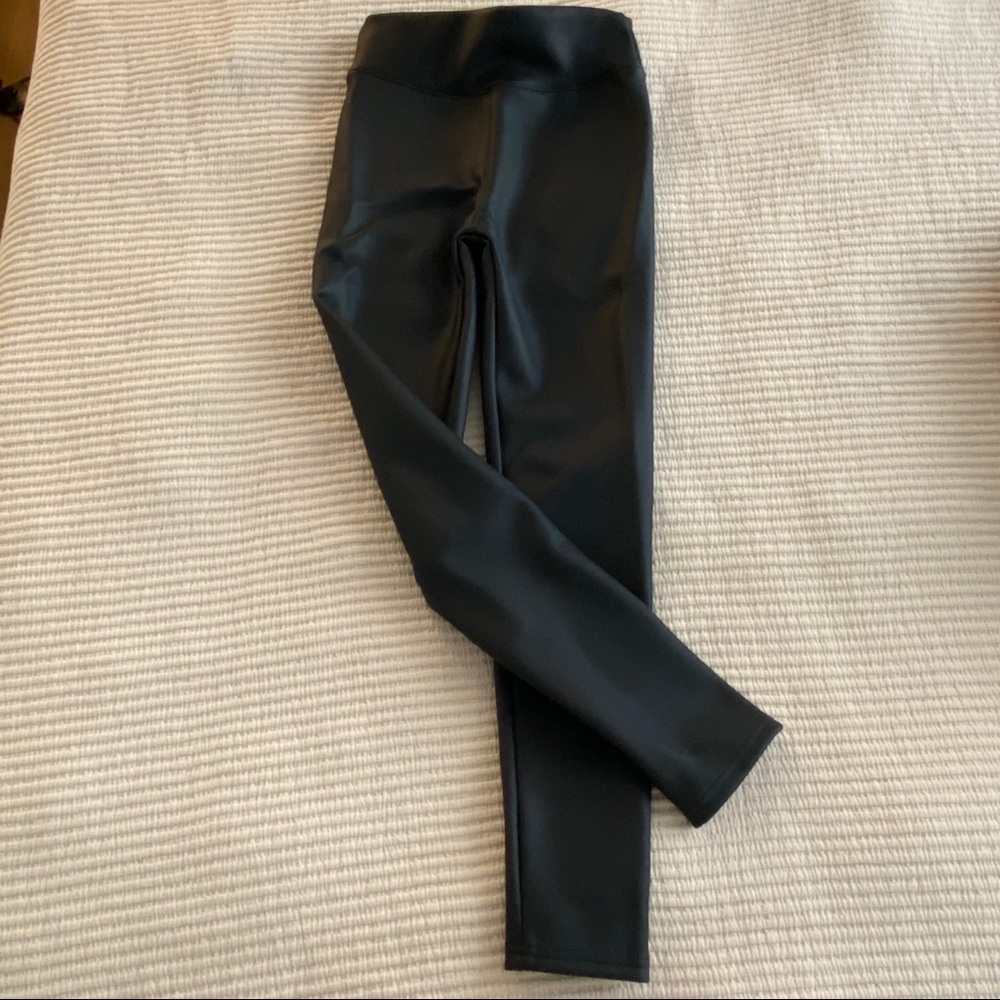 Faux leather leggings, fleece lined! Size S